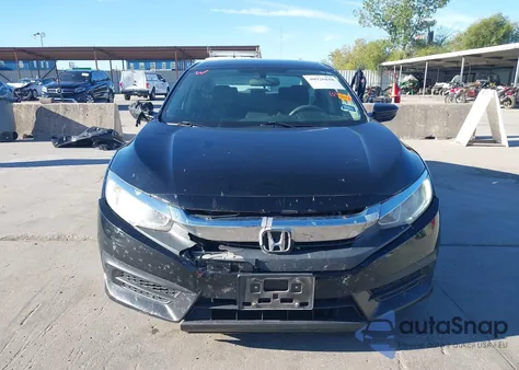 2018 Honda Civic Lx z USA, uszkodzony, nr VIN 2HGFC2F59JH536637